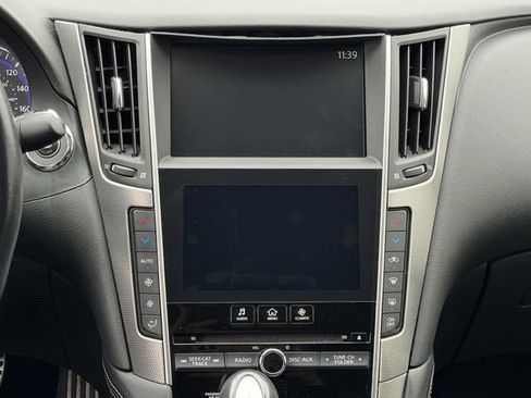 Used 2017 INFINITI Q50 Sport AWD/4WD image 17