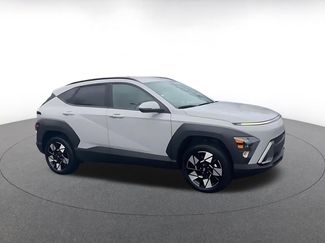 Used 2025 Hyundai Kona SEL video 2
