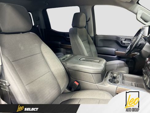 Used 2021 Chevrolet Silverado 1500 LT Trail Boss w/ Convenience Package II AWD/4WD image 31