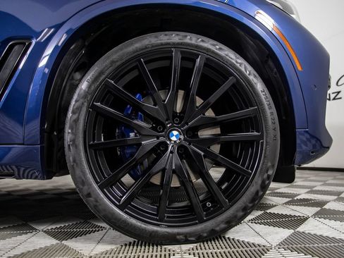 Used 2023 BMW X5 xDrive40i w/ M Sport Package AWD/4WD image 38