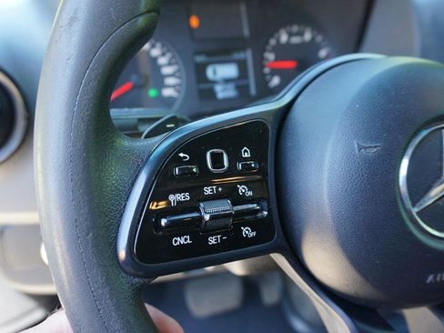 Used 2019 Mercedes-Benz Sprinter 170 image 30