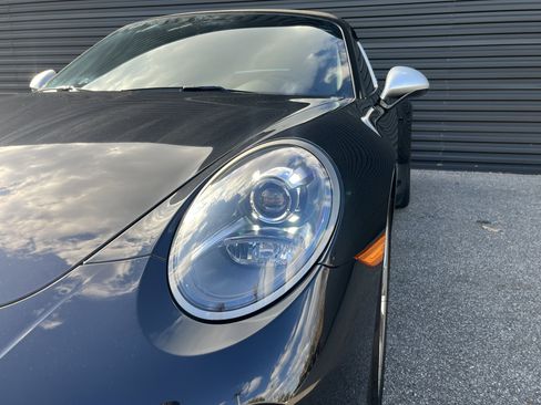Certified 2019 Porsche 911 Targa 4 GTS image 15