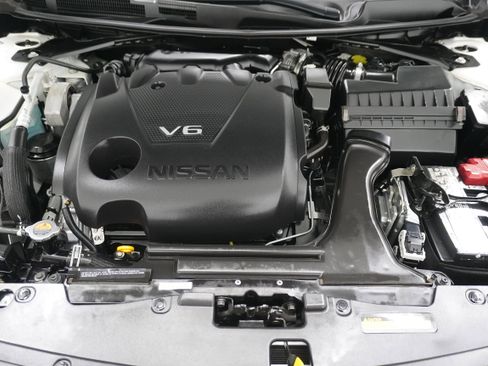 Used 2021 Nissan Maxima Platinum w/ Sport Mat Group image 33