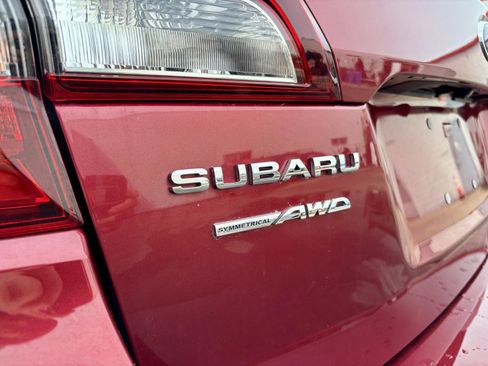 Used 2019 Subaru Outback 3.6R Limited AWD/4WD image 25