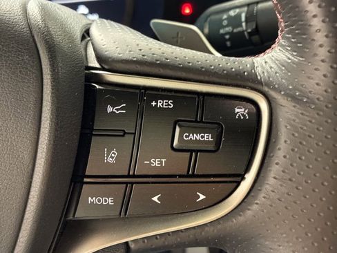 Used 2022 Lexus ES 350 F Sport image 16