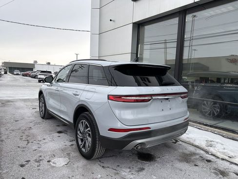 New 2026 Lincoln Corsair Premiere image 2