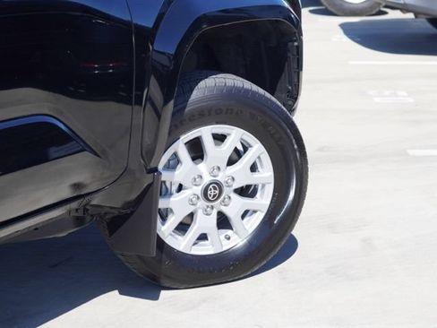 Used 2024 Toyota Tacoma SR RWD image 9