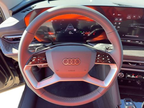 New 2025 Audi Q5 Premium image 18