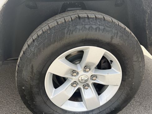Used 2017 RAM 1500 Tradesman w/ Popular Equipment Group AWD/4WD image 9
