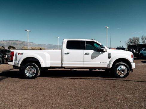 Used 2019 Ford F450 Platinum w/ Platinum Ultimate Package image 8
