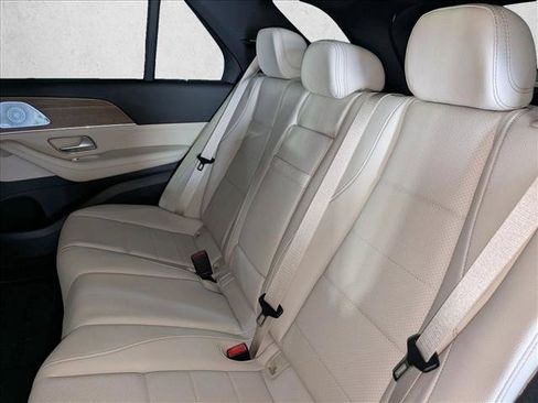 New 2026 Mercedes-Benz GLE 450 4MATIC image 18