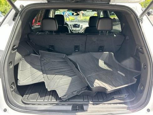Used 2022 Chevrolet Equinox RS w/ RS Leather Package AWD/4WD image 9