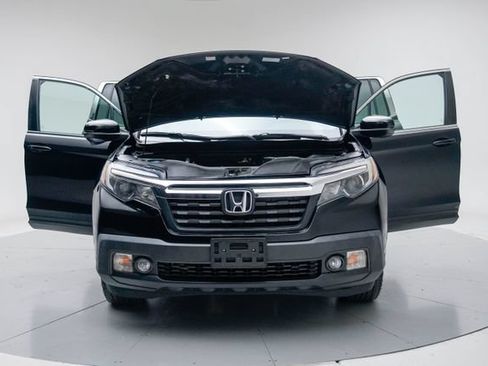Used 2017 Honda Ridgeline RTL-T image 16