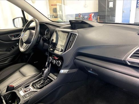Used 2024 Subaru Forester Touring AWD/4WD image 14