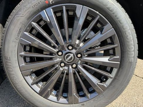 New 2026 Nissan Pathfinder SL w/ SL Premium Package image 9