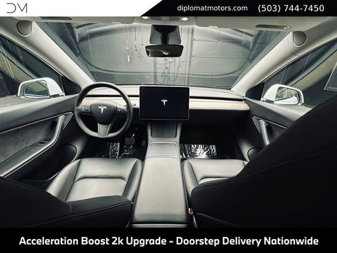 Used 2021 Tesla Model Y Long Range AWD/4WD image 25