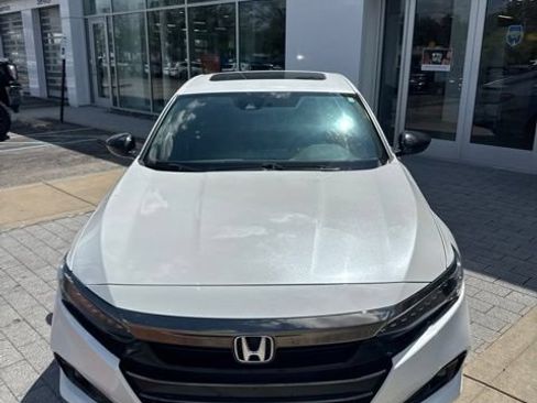 Used 2021 Honda Accord Sport image 16