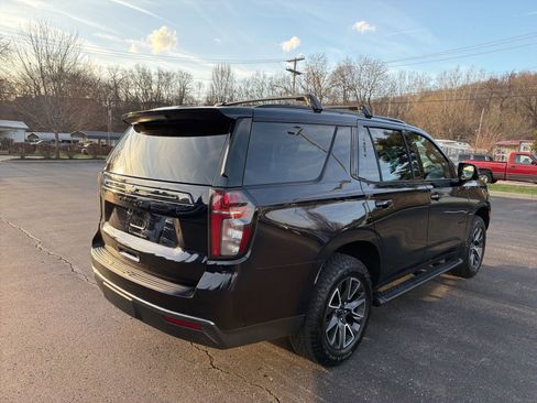 Used 2022 Chevrolet Tahoe Z71 w/ Luxury Package image 5