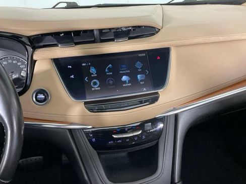 Used 2019 Cadillac XT5 Platinum AWD/4WD image 20