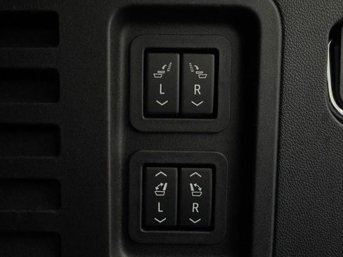 Used 2025 GMC Acadia Denali w/ Super Cruise Package AWD/4WD image 14