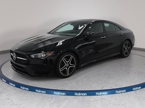 Used 2022 Mercedes-Benz CLA 250 4MATIC image 1