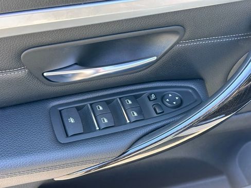 Used 2018 BMW 440i xDrive Convertible AWD/4WD image 19