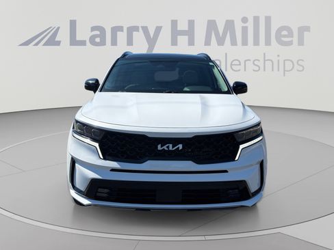 Used 2023 Kia Sorento SX AWD/4WD image 8