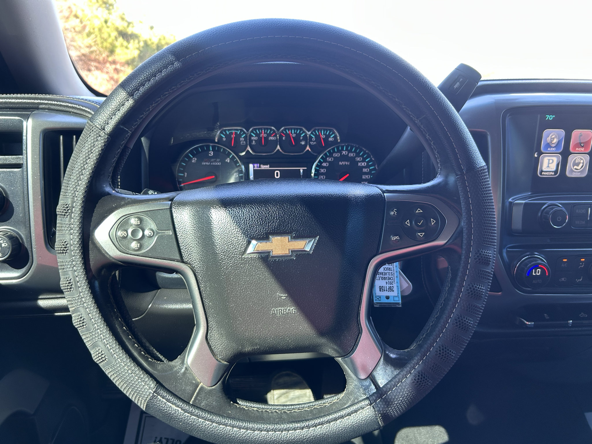 Used 2014 Chevrolet Silverado 1500 LTZ Z71 AWD/4WD image 13
