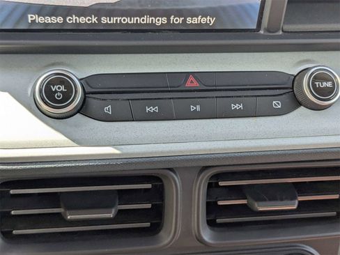 Used 2022 Ford Maverick Lariat w/ Equipment Group 500A Standard image 23