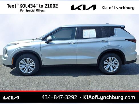 Used 2025 Mitsubishi Outlander ES AWD/4WD image 7