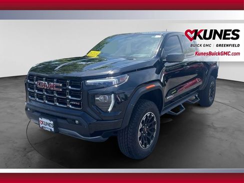 Used 2026 GMC Canyon AT4 w/ Technology Plus Package AWD/4WD image 12