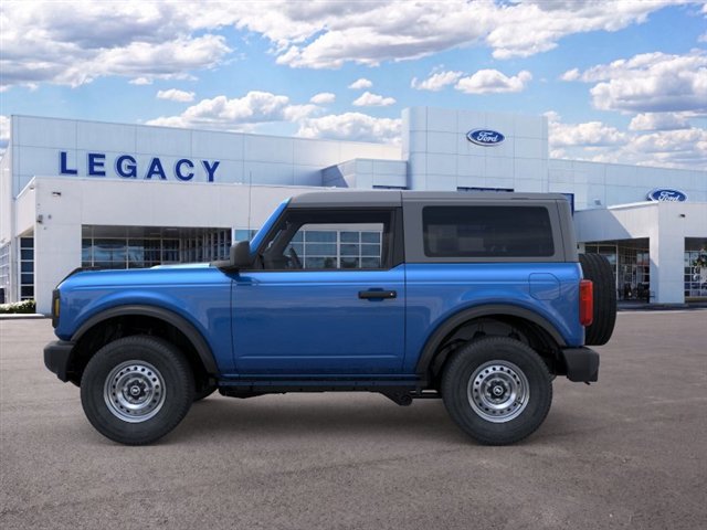 New 2026 Ford Bronco 2-Door AWD/4WD image 3