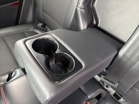 Used 2025 Ford Escape ST-Line image 12