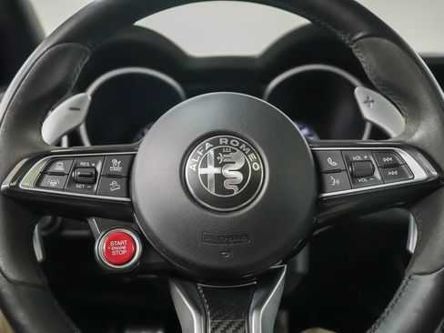 Used 2022 Alfa Romeo Stelvio Quadrifoglio w/ Active Assist Plus Package AWD/4WD image 22