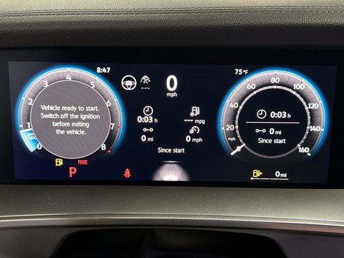 Certified 2025 Volkswagen Tiguan SE FWD image 21