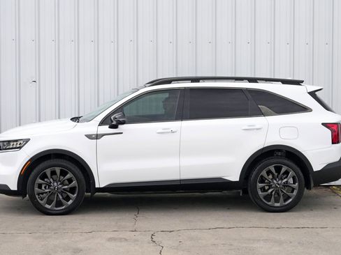 Used 2021 Kia Sorento EX w/ EX AWD X-Line Package image 46