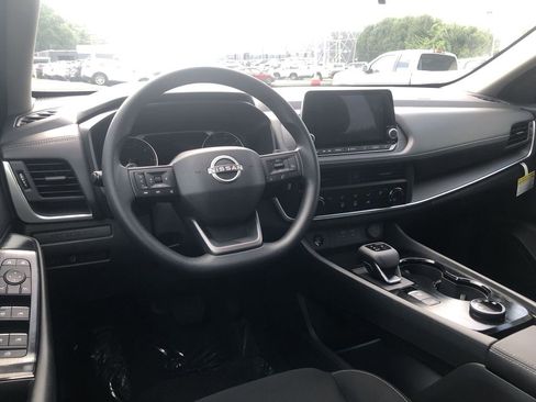 Certified 2026 Nissan Rogue S AWD/4WD image 18