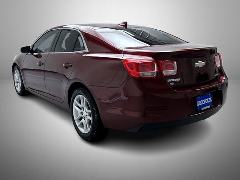 Used 2015 Chevrolet Malibu LT w/ Power Convenience Package image 7