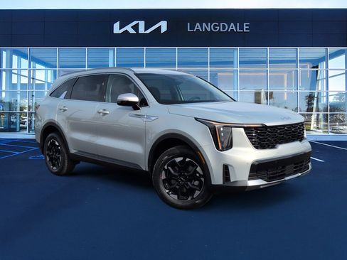 New 2026 Kia Sorento S image 2