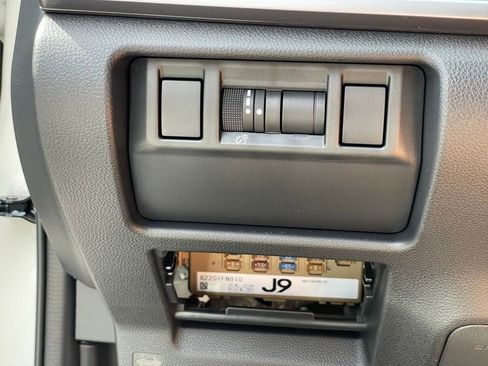 Used 2025 Subaru Impreza 2.0i Sport image 14