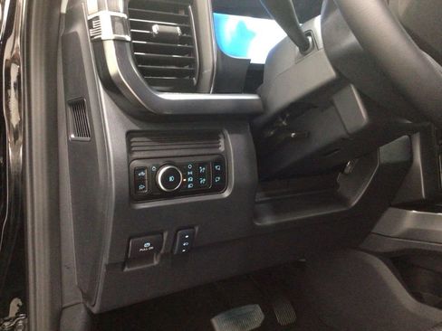 New 2026 Ford F350 Lariat w/ Chrome Package image 10