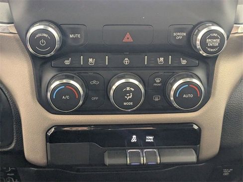 Certified 2021 RAM 1500 Laramie w/ Off Road Group image 22