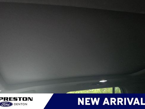 Used 2022 GMC Yukon AT4 w/ Max Trailering Package AWD/4WD image 11