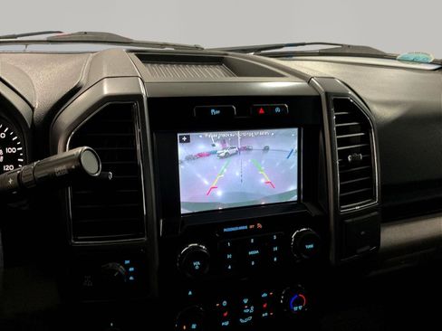 Used 2018 Ford F150 XLT w/ Equipment Group 302A Luxury AWD/4WD image 14