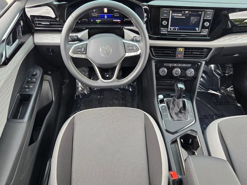 Certified 2023 Volkswagen Taos S FWD image 14