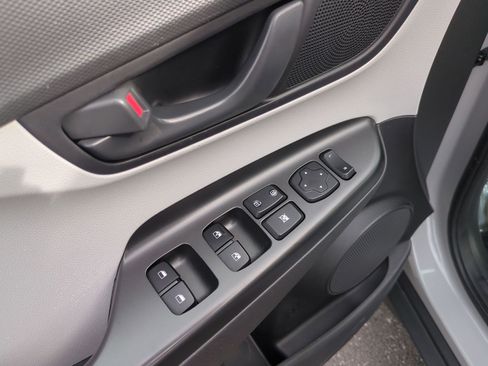 Used 2023 Hyundai Kona SEL w/ Cargo Package image 18