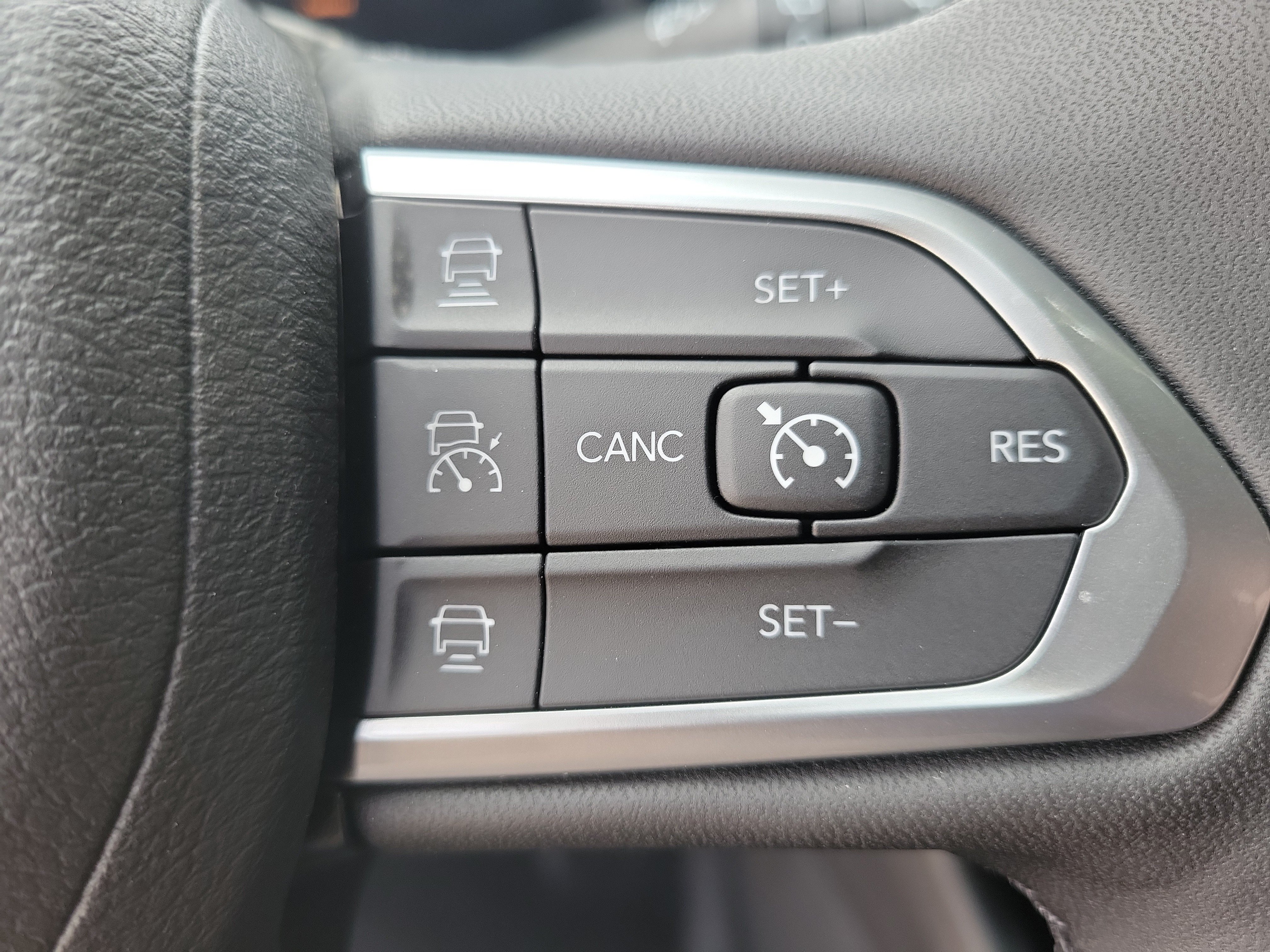 New 2026 Jeep Compass Limited AWD/4WD image 15