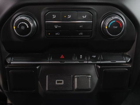 Used 2020 Chevrolet Silverado 2500 W/T image 28