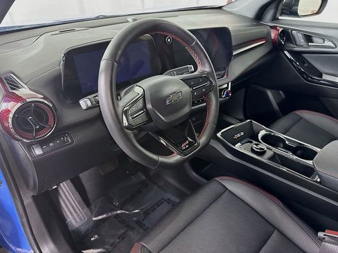 Used 2025 Chevrolet Equinox RS image 17