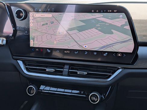 New 2026 Chevrolet Equinox EV LT w/ Comfort Package FWD image 9